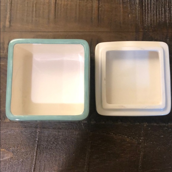 Ceramic Trinket Box - Picture 4 of 8